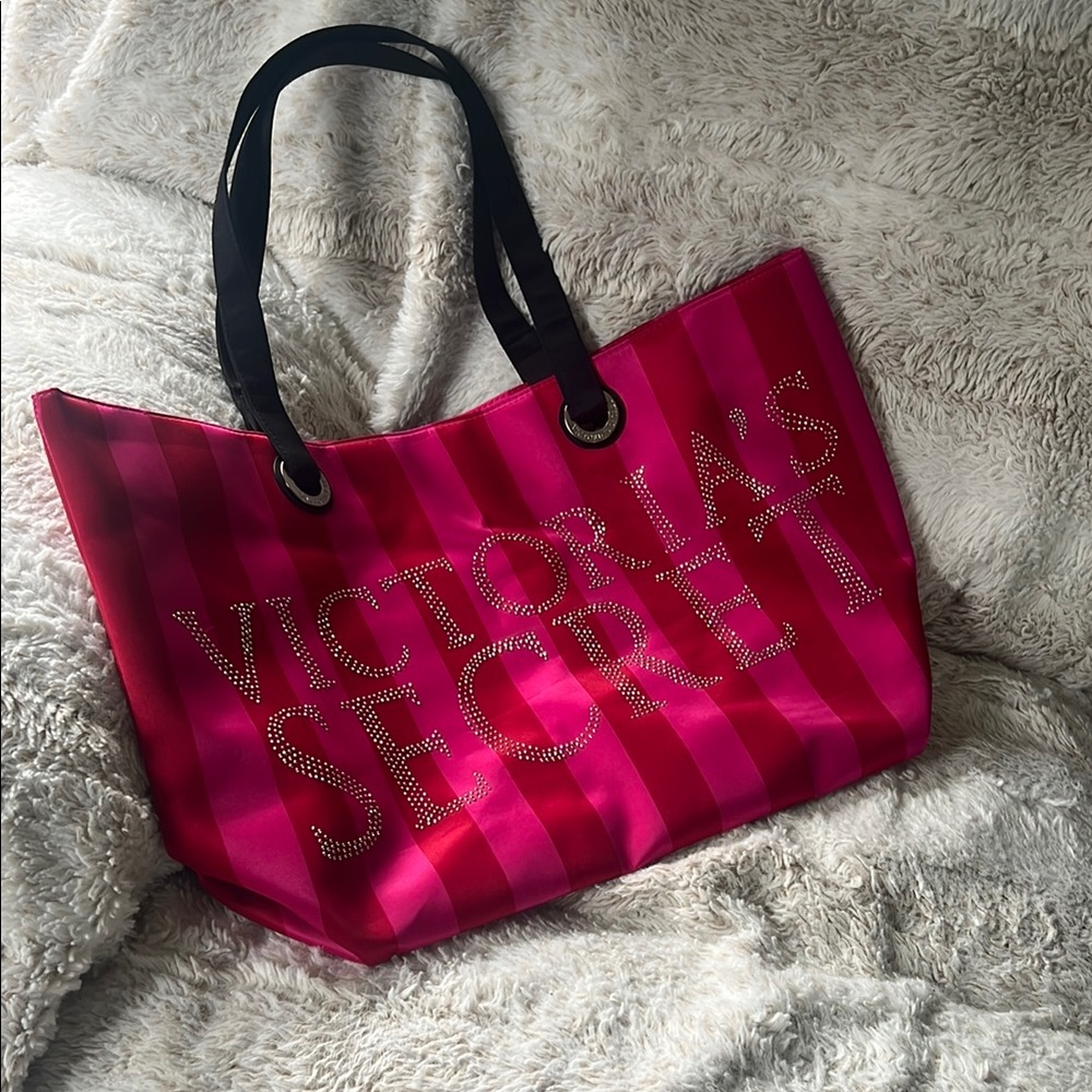 Victoria's Secret Vintage Pink and Black Tote Bag with Structured Design